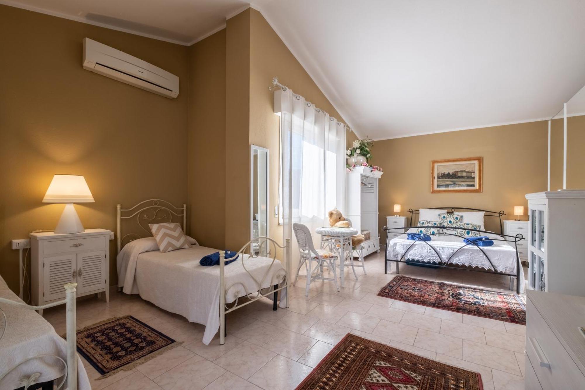 Elegante Lu' Centro Citta A 10 Minuti Dal Mare Villa *